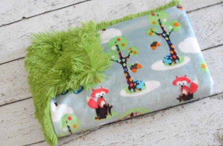 Luxe Forrest Animals with Green Shaggy Blanket